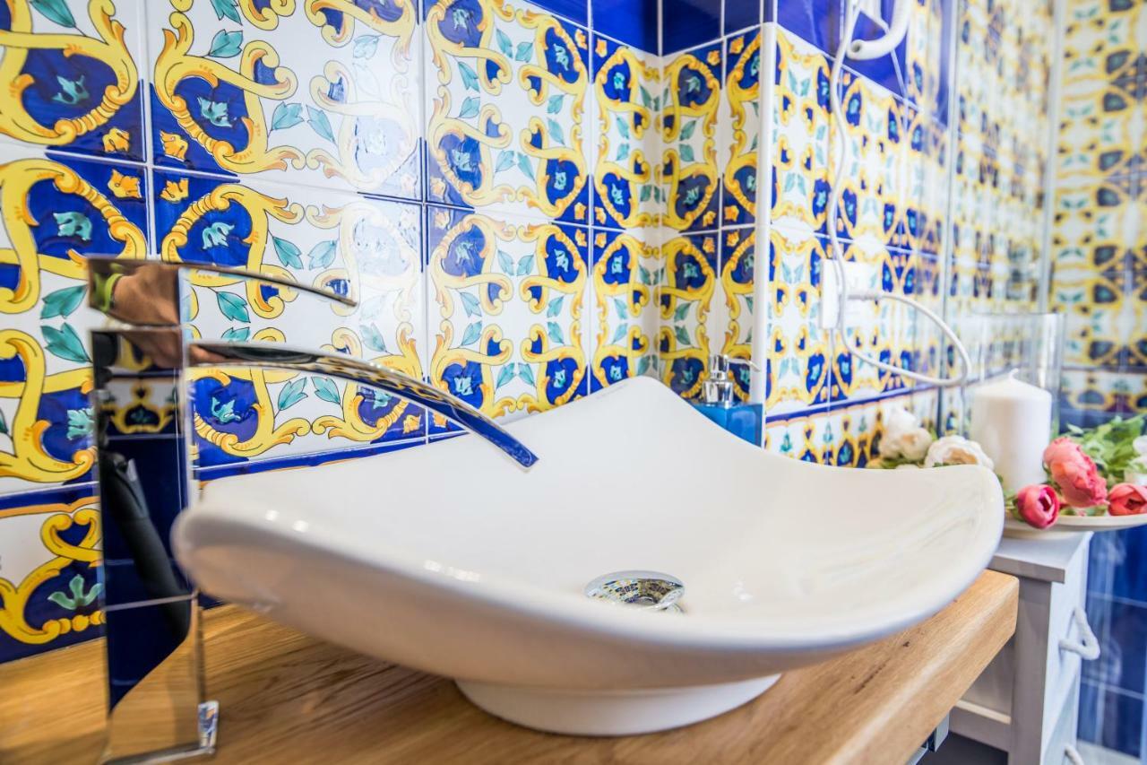 Suite Picasso Amalfi Eksteriør bilde