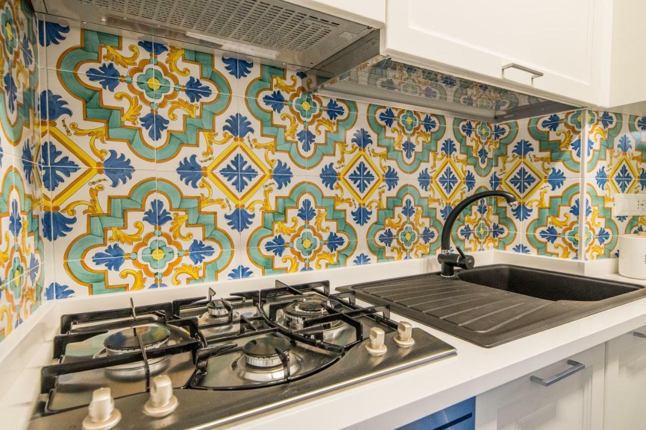 Suite Picasso Amalfi Eksteriør bilde