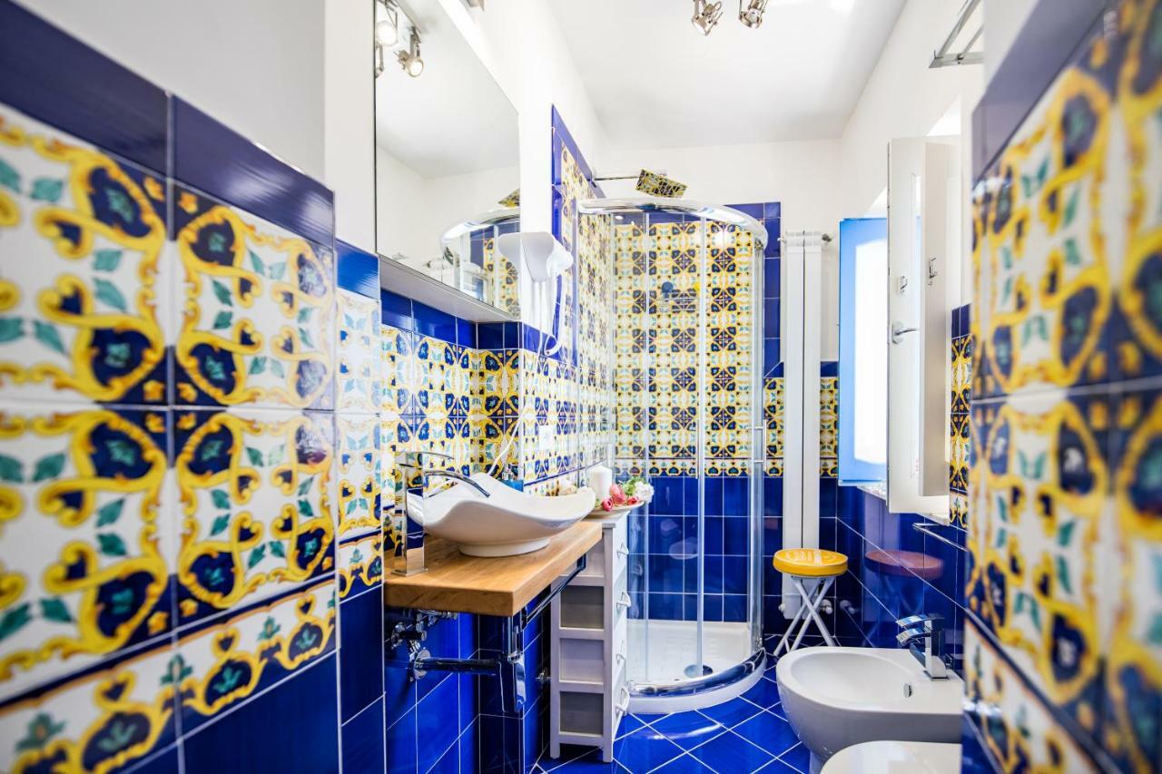 Suite Picasso Amalfi Eksteriør bilde